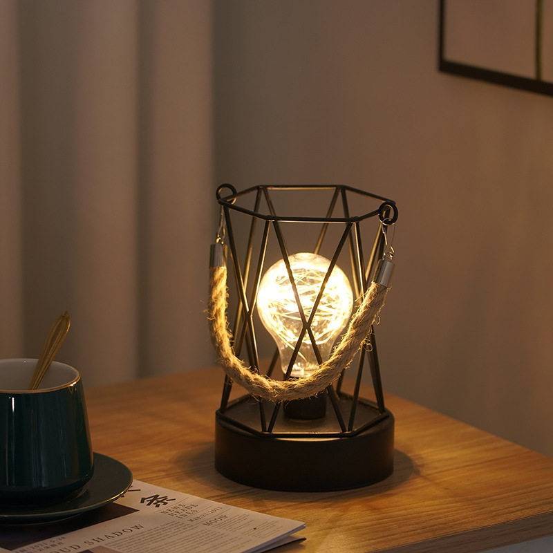 Nordic wrought iron night light creative wine bottle decoration table lamp restaurant bar battery bedside romantic decoration atmosphere lamp